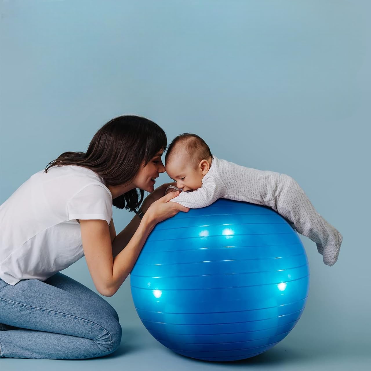 Gym Ball Anti-Burst Rubber with Free Foot Pump,Round Shape Swiss Ball, Exercise,Workout,Yoga,Pregnancy,Birthing,Balance-Stability Delivery Training,Fitness (Blue-65 cm)